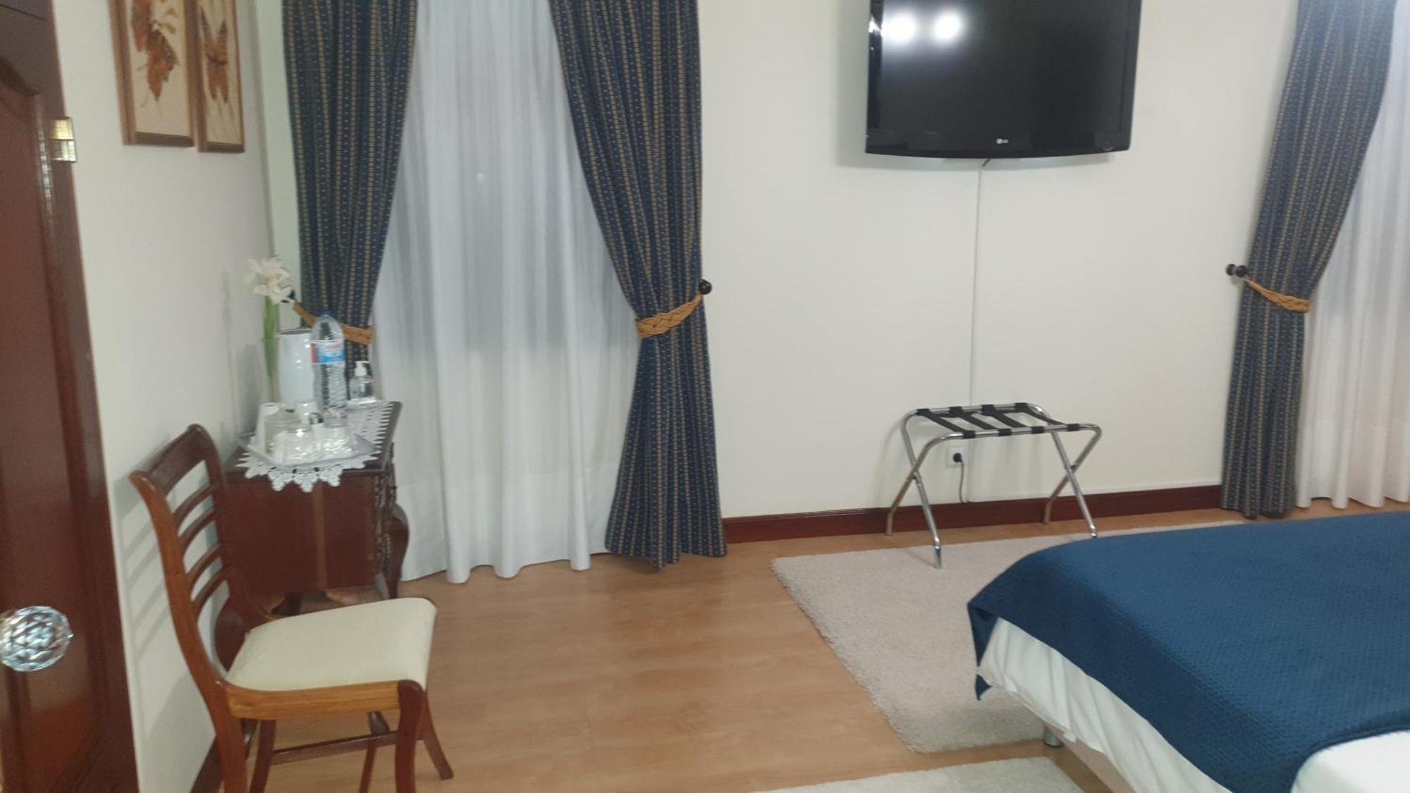 Casa Marques Bed & Breakfast Angra do Heroísmo Стая снимка